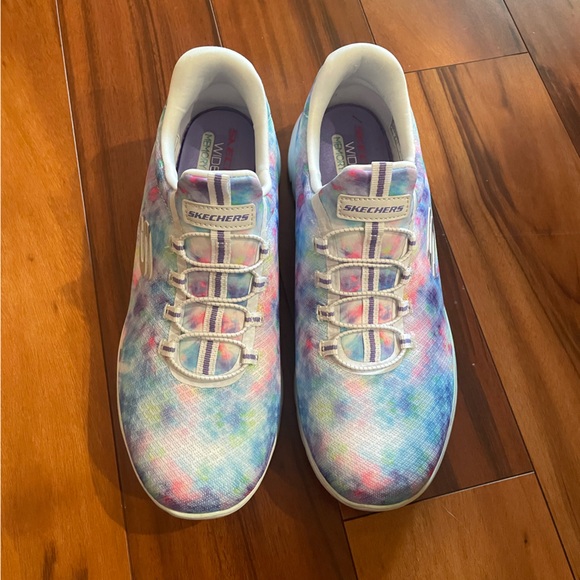 Women's Skechers Summits Looking Groovy Shoes Sneakers 9.5 White Multi NEW - Picture 4 of 5